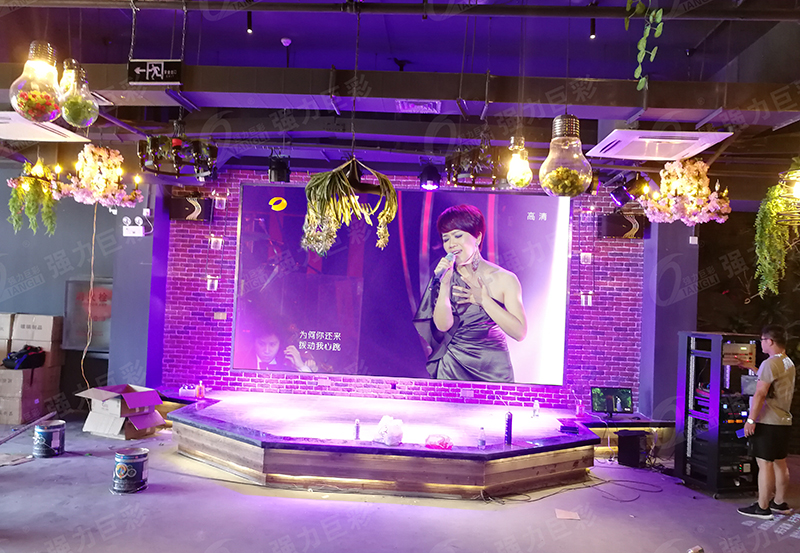 紅河湖北省黃石某酒吧-室內(nèi)Q420S-15㎡
