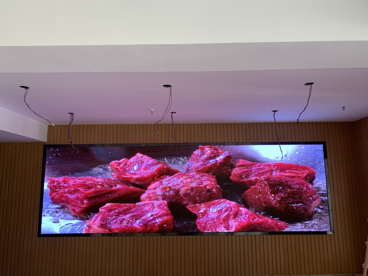 通遼創(chuàng)新視覺體驗——LED顯示屏的應用與發(fā)展