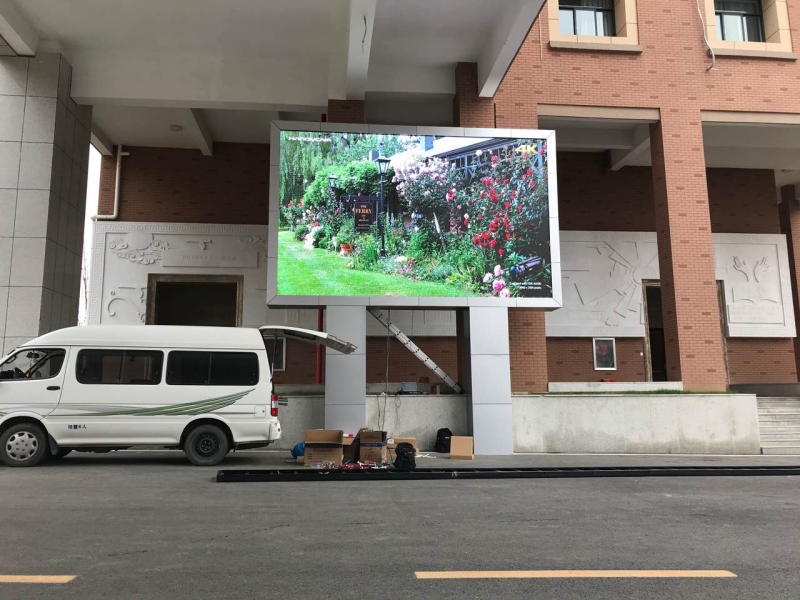 通遼第一聾啞學(xué)校-戶外Q5-20㎡